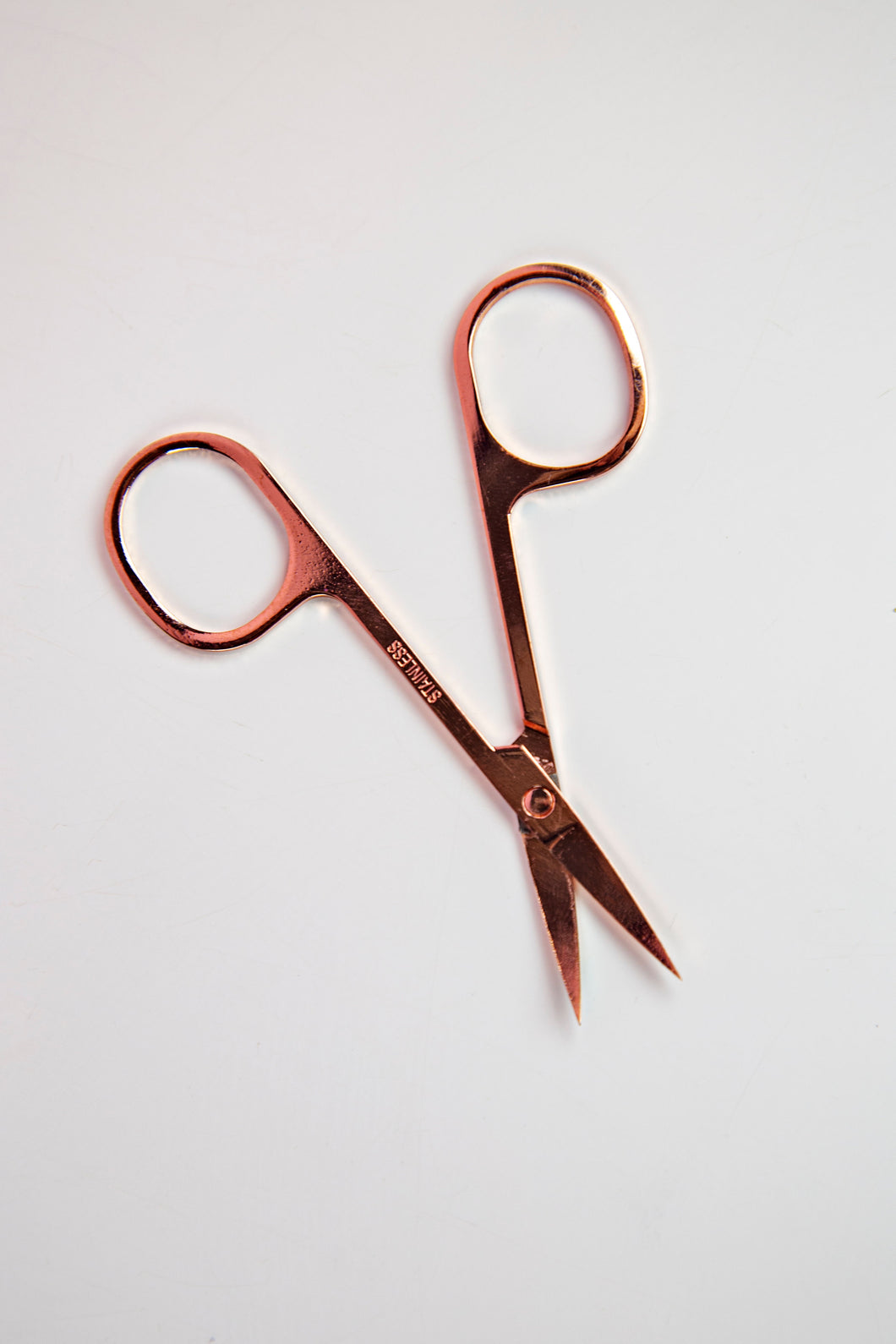 BROW SCISSORS